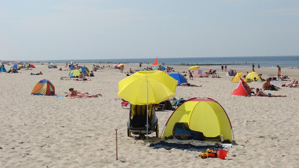 Strand49 Glamping Sint Maartenszee Sint Maartensvlotbrug Luaran gambar